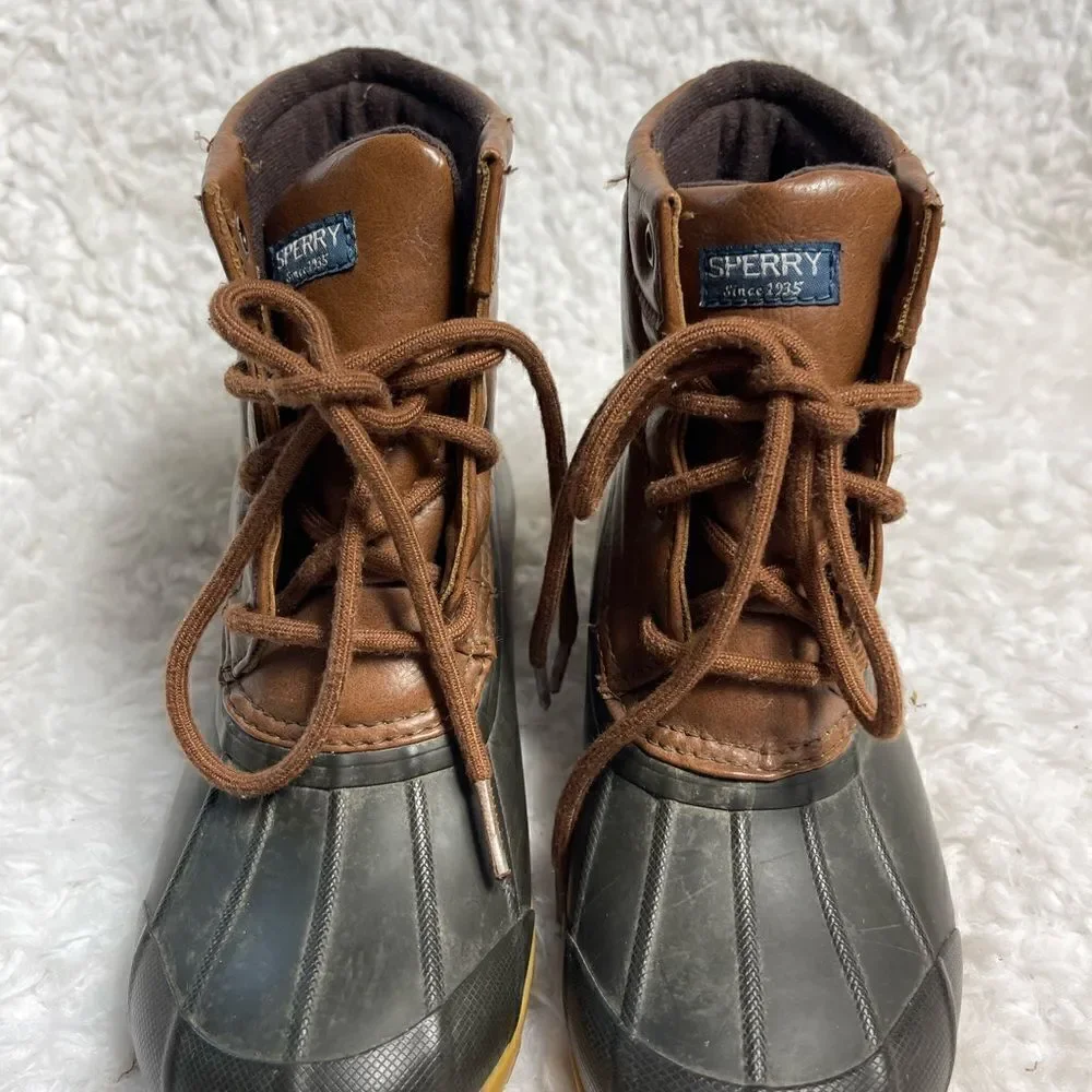 Kids Sperry two tone Duck lace up boots Brown faux leather and black rubber SZ2M